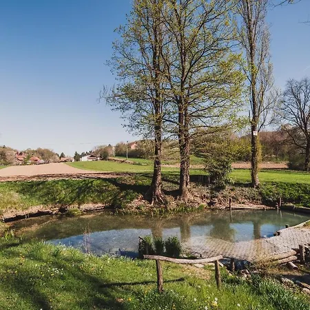 Σπίτι διακοπών Toplica Natura With Natural Thermal Bath