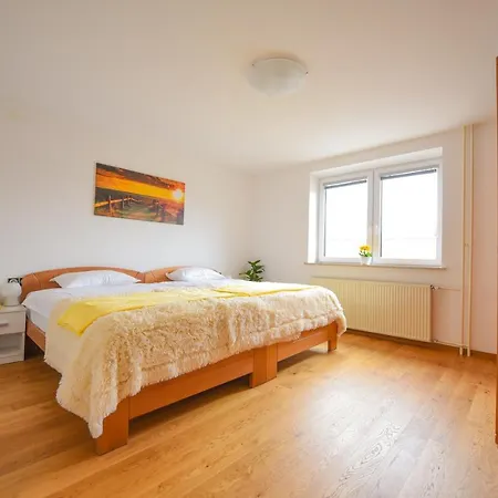 Hébergement de vacances Toplica Natura With Natural Thermal Bath