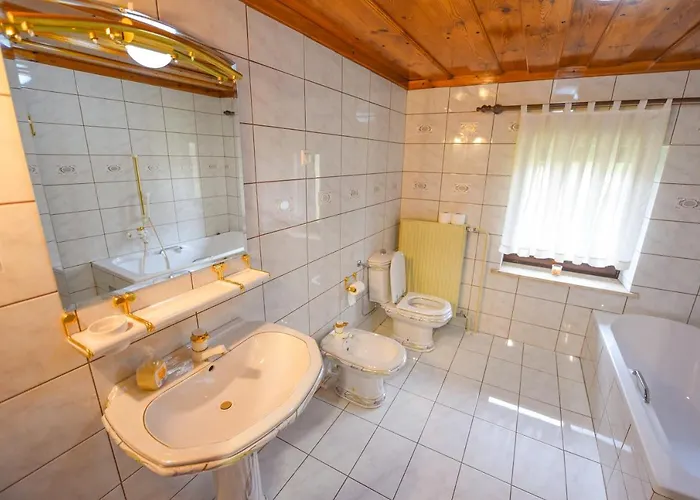 Toplica Natura With Natural Thermal Bath 度假居 *